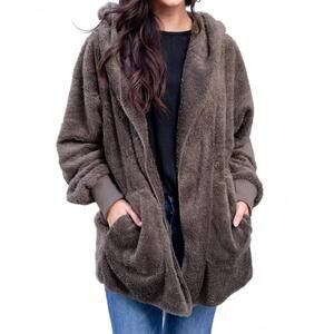NEW HEM & THREAD plushy faux fur hoodie jacket in olive